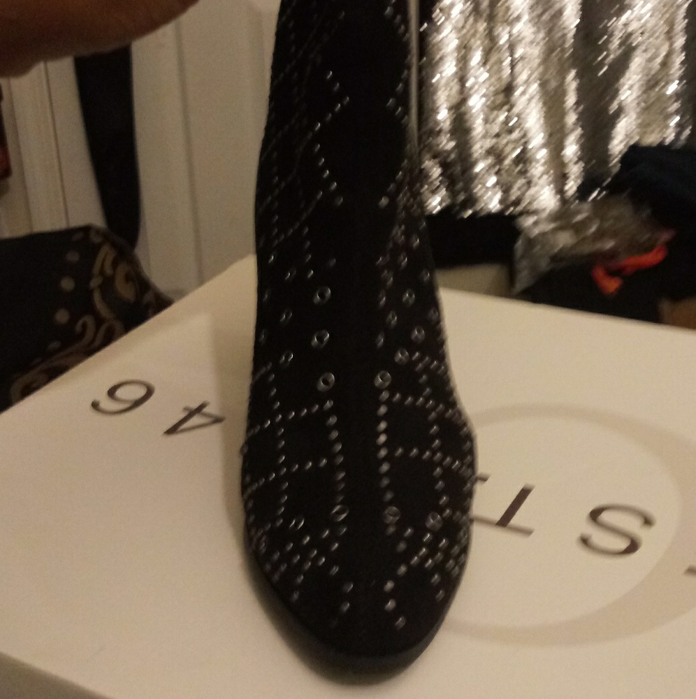 Embleshed boot - Picture 2 of 4
